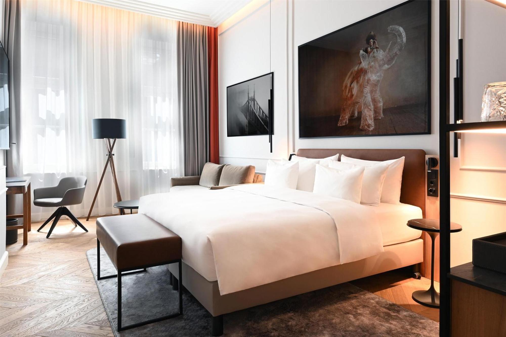 Radisson Collection Hotel, Basilica Budapest Exteriör bild